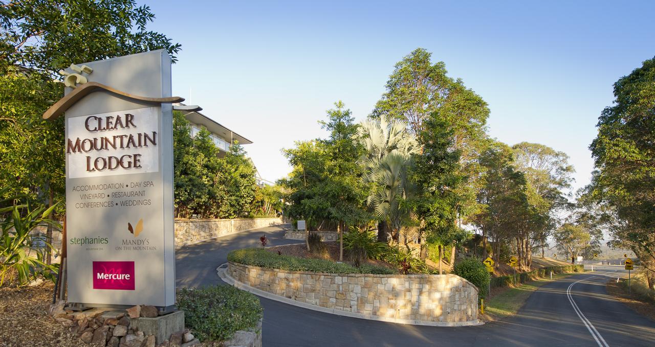 เมอร์คียวเคลียร์เม้าเท่นล็อดจ์โฮเต็ล Hotel Mount Samson ภายนอก รูปภาพ