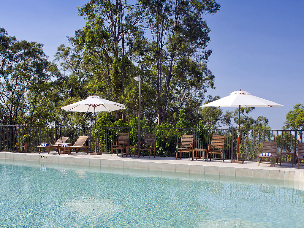 เมอร์คียวเคลียร์เม้าเท่นล็อดจ์โฮเต็ล Hotel Mount Samson ภายนอก รูปภาพ
